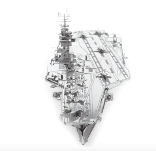 USS Roosevelt, US aircraft carrier 