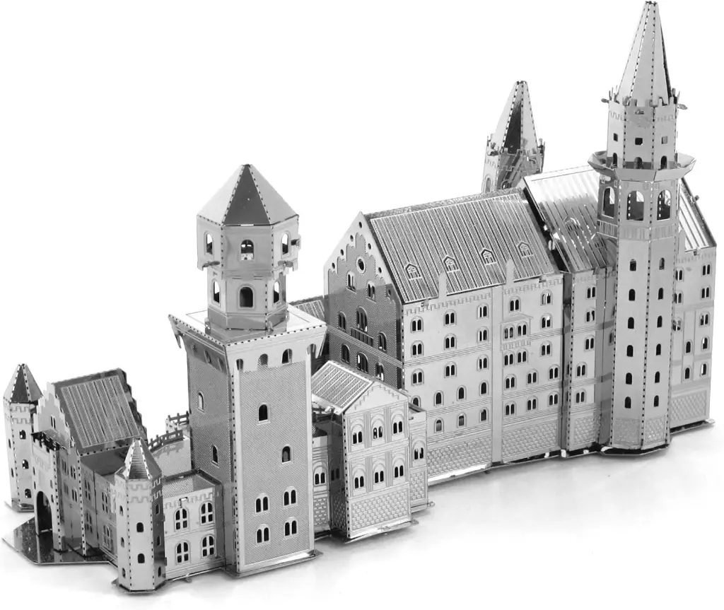 Neuschwanstein Castle9.webp