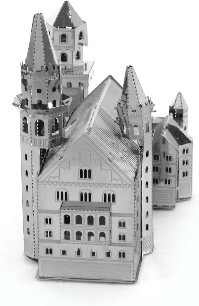 Neuschwanstein Castle8.webp