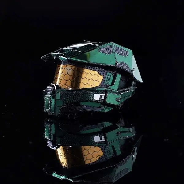 Halo Master Chief Helmet 4.webp