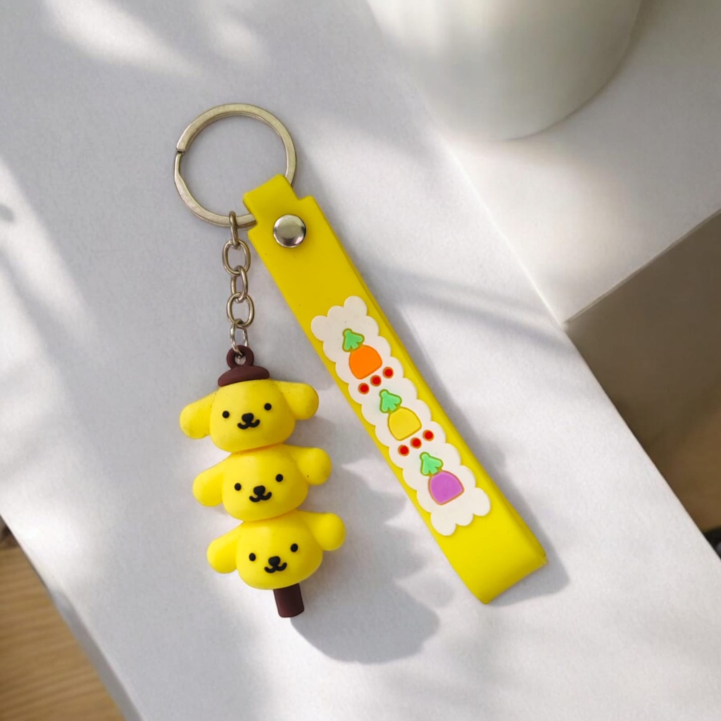 Llavero Sanrio Pompompurin amarillo